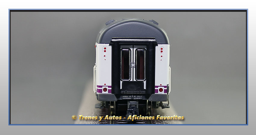 Coche pasajeros Serie 9900 Pantone RRRt-9907 Restaurante - Renfe