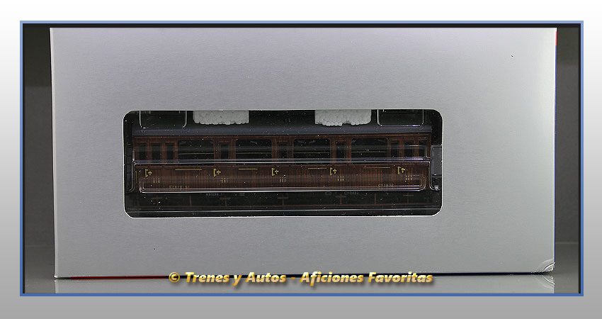 Coche pasajeros Serie 1678/1835 Chv-1832 - Renfe