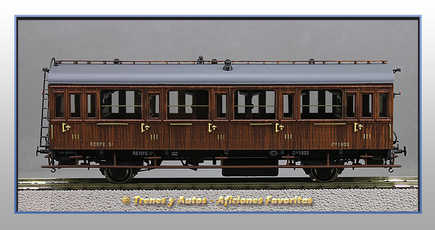 Coche pasajeros Serie 1678/1835 Chv-1832 3ª Clase - Renfe