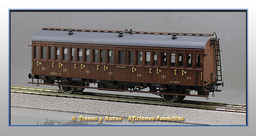 Coche pasajeros Serie 1678/1835 Chv-1832 3ª Clase - Renfe