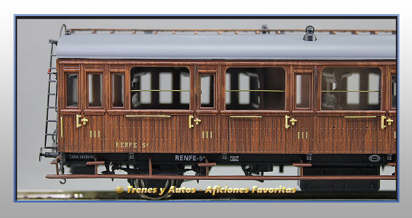 Coche pasajeros Serie 1678/1835 Chv-1832 3ª Clase - Renfe