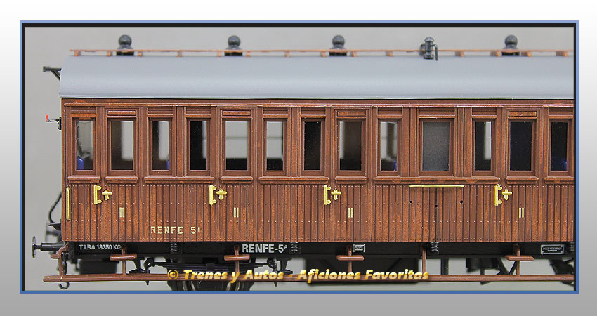 Coche pasajeros Serie 1678/1835 Bhv-1668 2ª Clase - Renfe