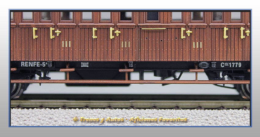 Coche pasajeros Serie 1678/1835 Chv-1779 3ª Clase - Renfe