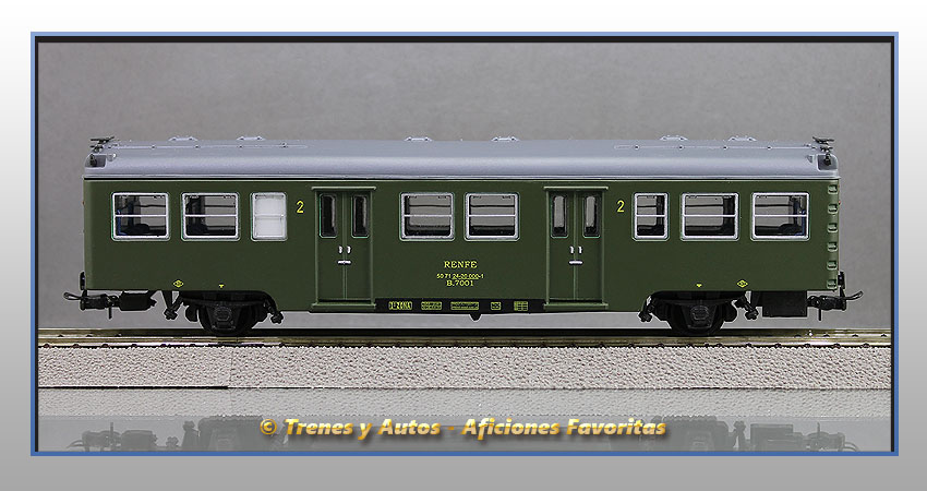 Coche pasajeros Serie 7000 "Yenkas" B-7001 2ª Clase - Renfe