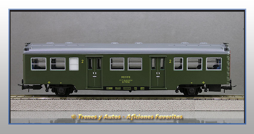 Coche pasajeros Serie 7000 "Yenkas" B-7008 2ª Clase - Renfe