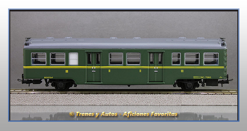 Coche pasajeros Serie 7000 "Yenkas" BC-7081 2ª y 3ª Clase - Renfe