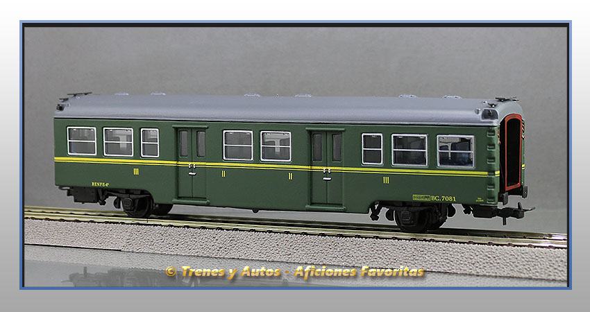 Coche pasajeros Serie 7000 "Yenkas" BC-7081 2ª y 3ª Clase - Renfe