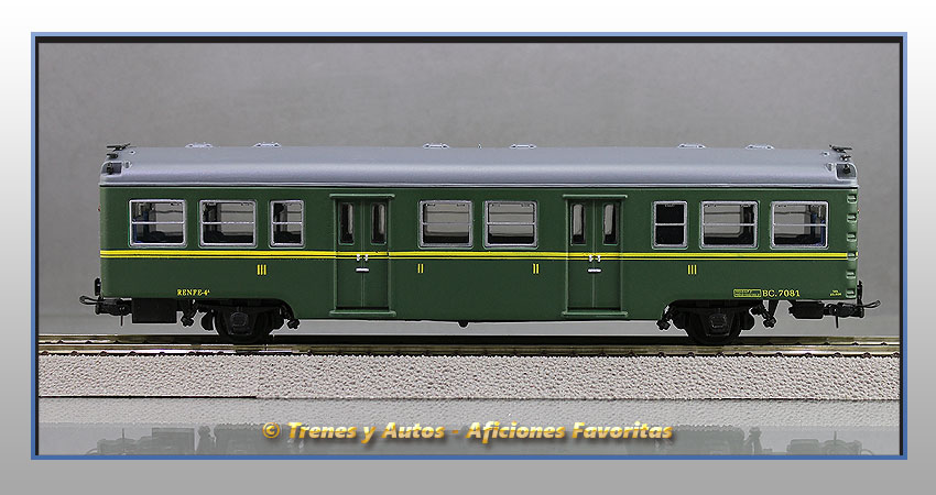 Coche pasajeros Serie 7000 "Yenkas" BC-7081 2ª y 3ª Clase - Renfe