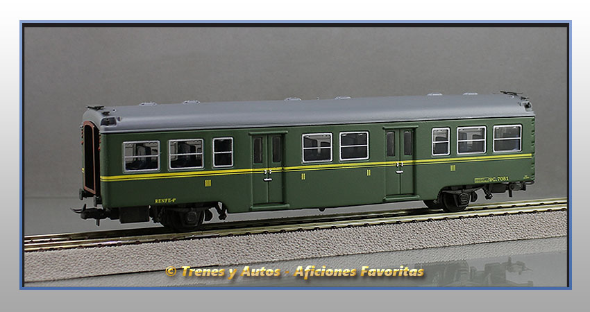 Coche pasajeros Serie 7000 "Yenkas" BC-7081 2ª y 3ª Clase - Renfe