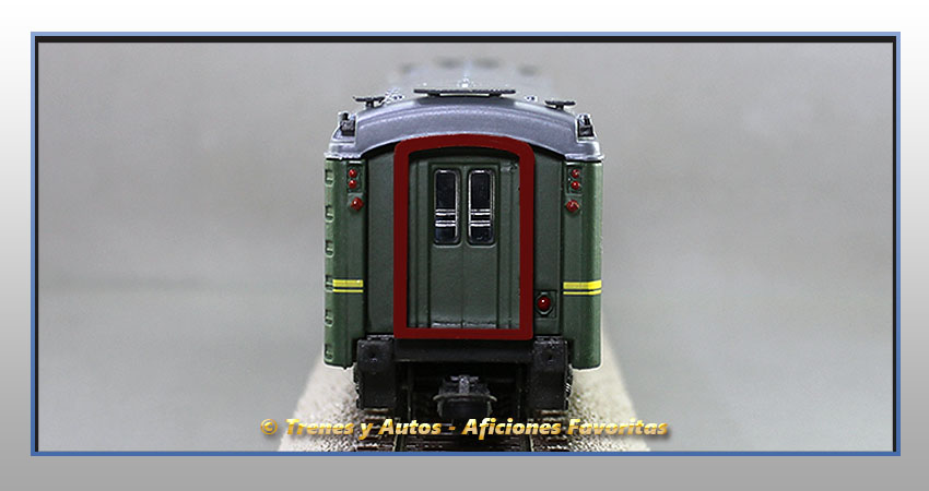 Coche pasajeros Serie 7000 "Yenkas" BC-7081 2ª y 3ª Clase - Renfe
