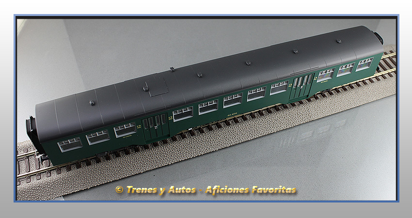 Coche pasajeros Tipo M2 de 2ª Clase - SNCB/NMBS