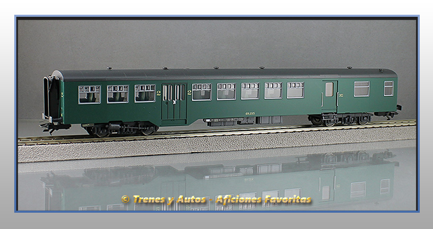 Coche pasajeros Tipo M2 de 2ª Clase y Furgón - SNCB/NMBS