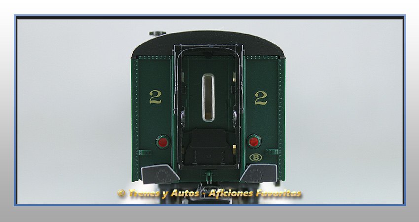 Coche pasajeros Tipo M2 de 2ª Clase y Furgón - SNCB/NMBS