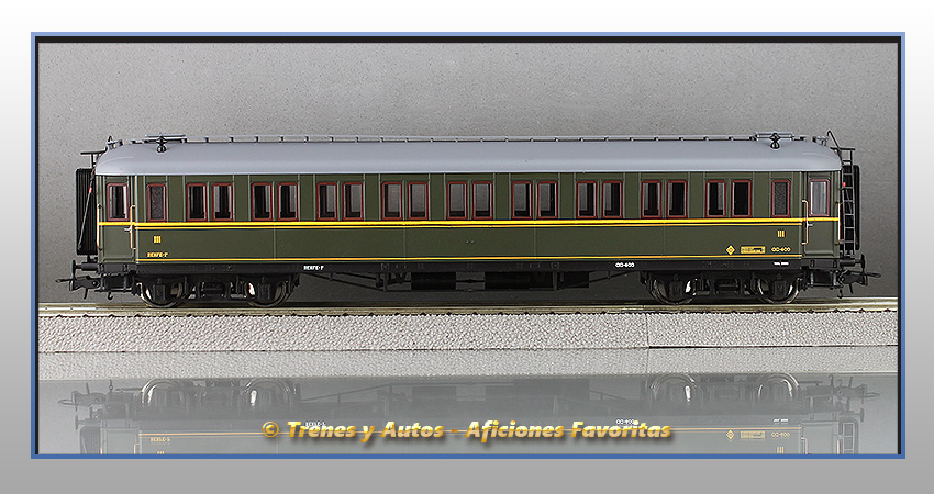 Coche verderón CC-400 de 3ª clase- Renfe