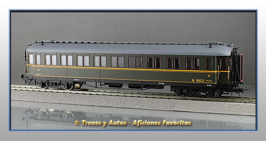 Coche verderón CC-400 de 3ª clase- Renfe