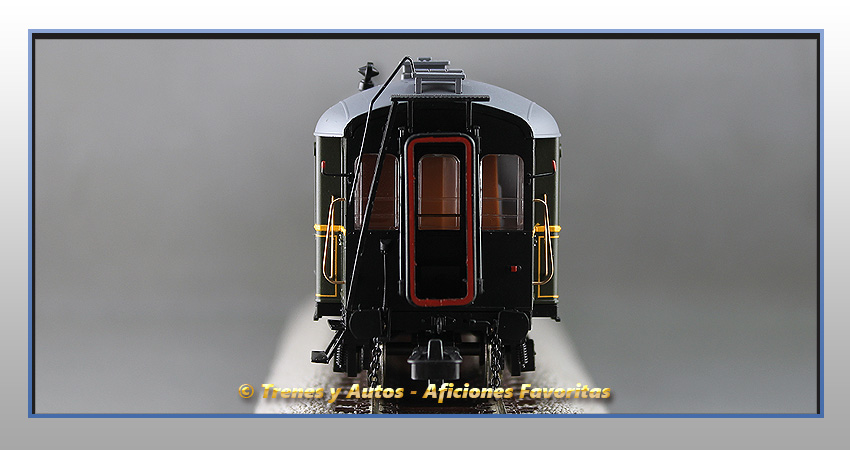 Coche verderón CC-334 de 3ª clase- Renfe