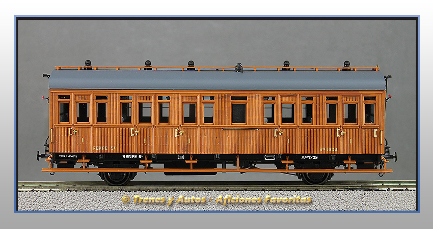 Coche pasajeros Serie 1678/1835 1ª Clase - Renfe