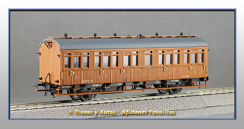 Coche pasajeros Serie 1678/1835 1ª Clase - Renfe