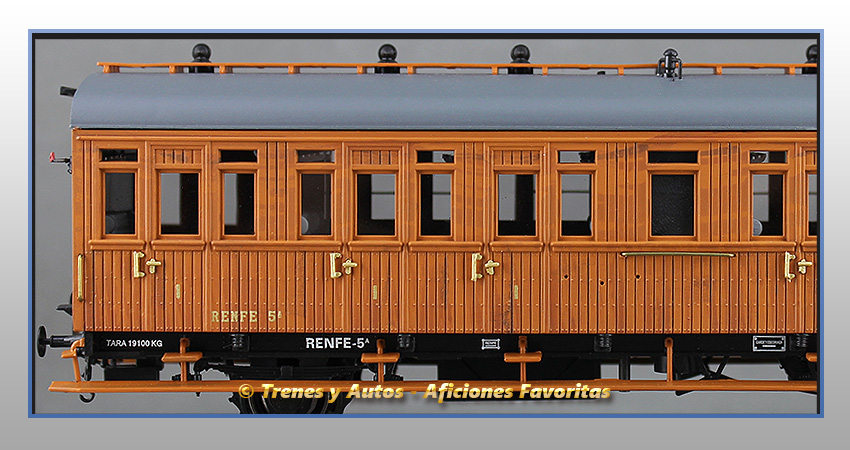 Coche pasajeros Serie 1678/1835 1ª Clase - Renfe