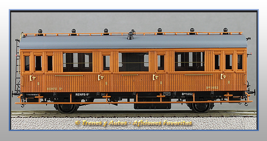 Coche pasajeros Serie 1678/1835 2ª Clase - Renfe