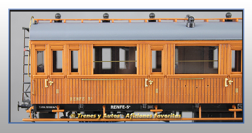 Coche pasajeros Serie 1678/1835 2ª Clase - Renfe