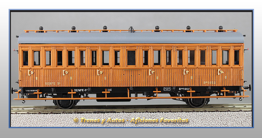 Coche pasajeros Serie 1678/1835 2ª Clase - Renfe