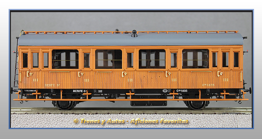 Coche pasajeros Serie 1678/1835 3ª Clase - Renfe