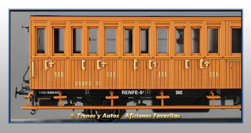 Coche pasajeros Serie 1678/1835 3ª Clase - Renfe