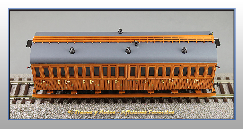 Coche pasajeros Serie 1678/1835 3ª Clase - Renfe