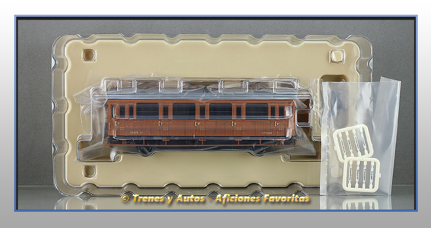Coche pasajeros de 3ª clase Serie 1678-1835 - Renfe