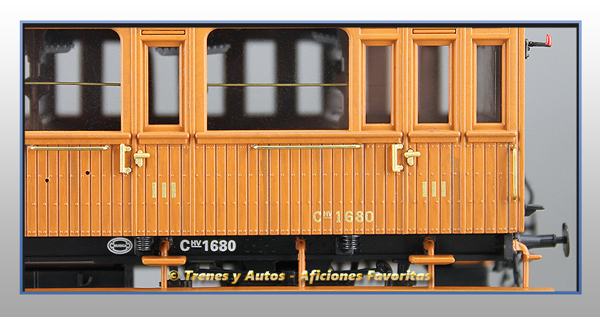 Coche pasajeros de 3ª clase Serie 1678-1835 - Renfe