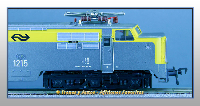 Locomotora eléctrica Serie 1200 -NS