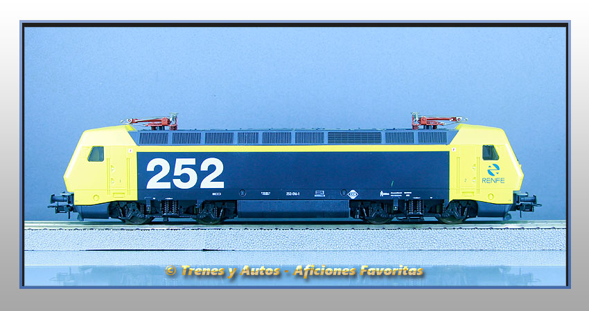 Locomotora eléctrica Serie 252 "TAXI" - Renfe