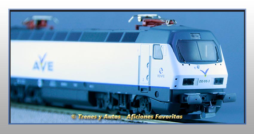 Locomotora eléctrica Serie 252 "AVE" - Renfe