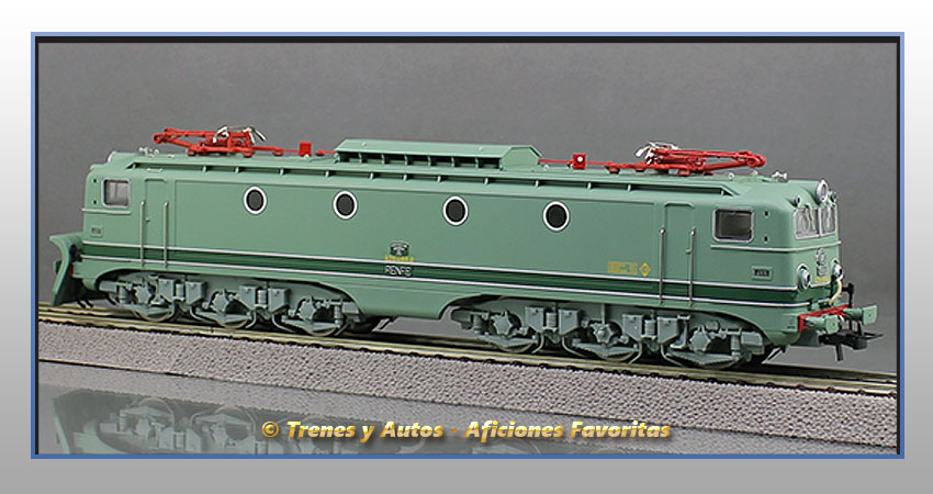 Locomotora eléctrica Serie 276 con quitanieves - Renfe