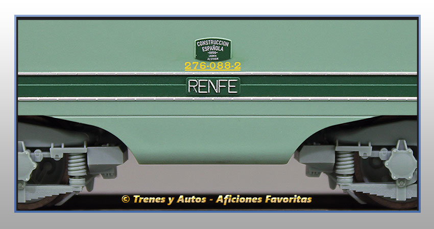 Locomotora eléctrica Serie 276 con quitanieves - Renfe