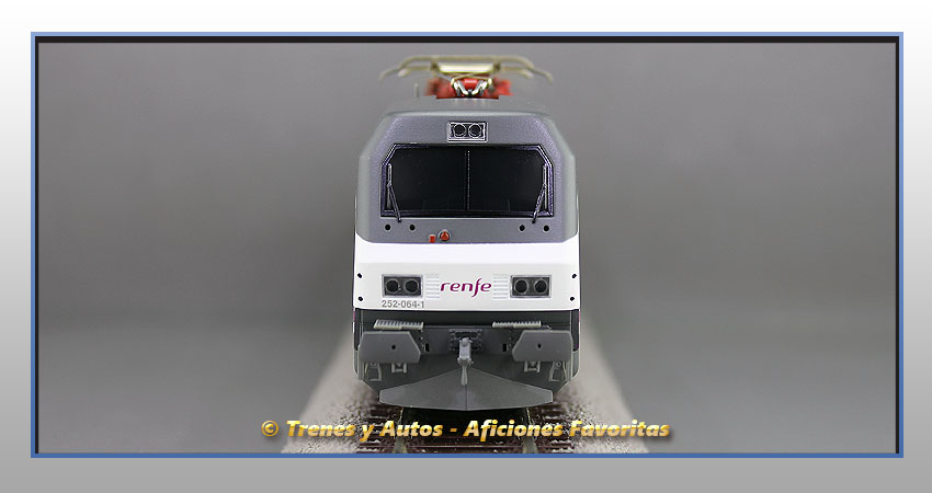 Locomotora eléctrica Serie 252 "Renfe Operadora" - Renfe