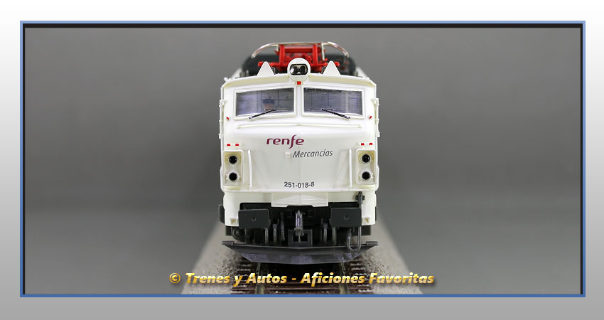 Locomotora eléctrica Serie 251 "Mercancías" - Renfe