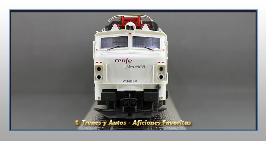 Locomotora eléctrica Serie 251 "Mercancías" - Renfe