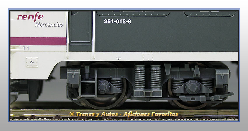 Locomotora eléctrica Serie 251 "Mercancías" - Renfe