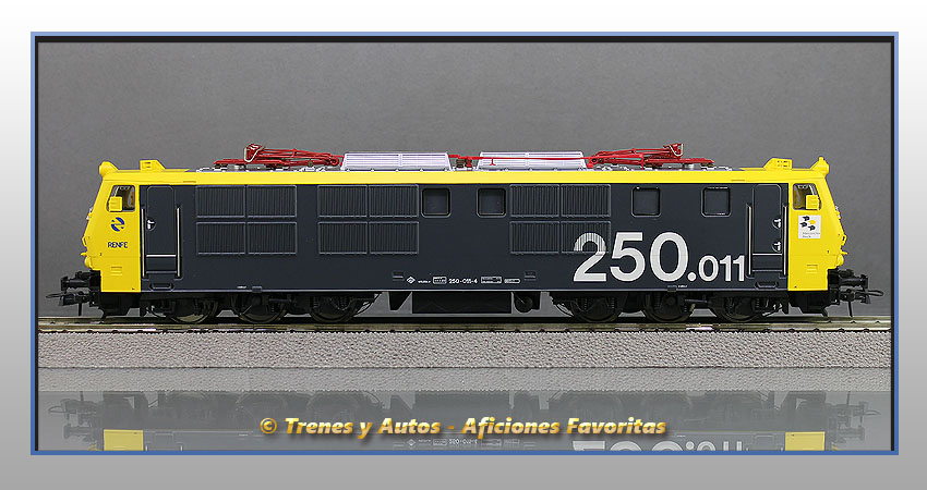 Locomotora eléctrica Serie 250 "Mercancías" - Renfe