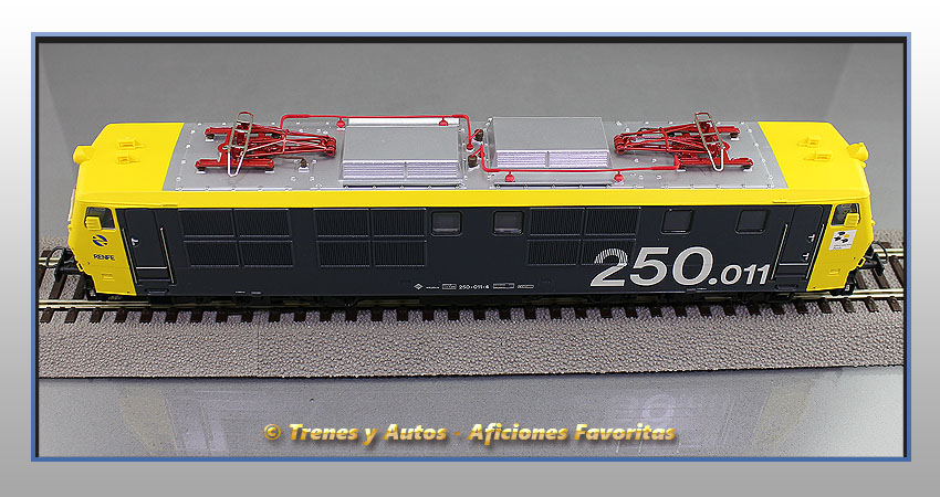 Locomotora eléctrica Serie 250 "Mercancías" - Renfe