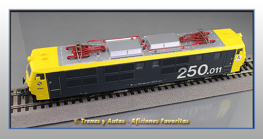 Locomotora eléctrica Serie 250 "Mercancías" - Renfe