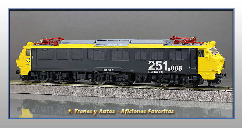 Locomotora eléctrica Serie 251 "Taxi" - Renfe