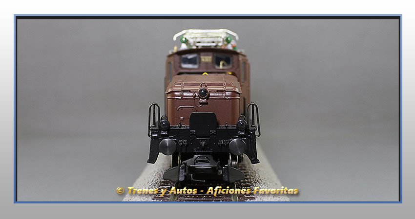 Locomotora eléctrica Ce 6/8 III 14303 - SBB-CFF
