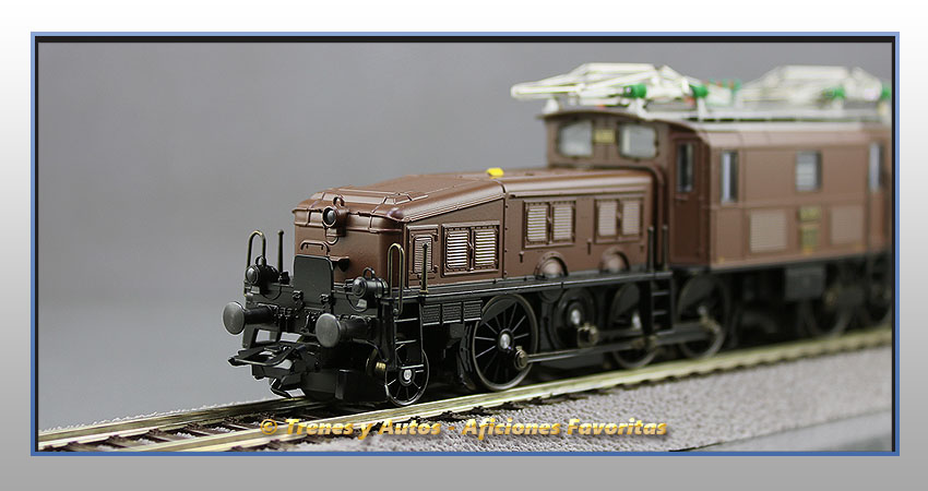 Locomotora eléctrica Ce 6/8 III 14303 - SBB-CFF