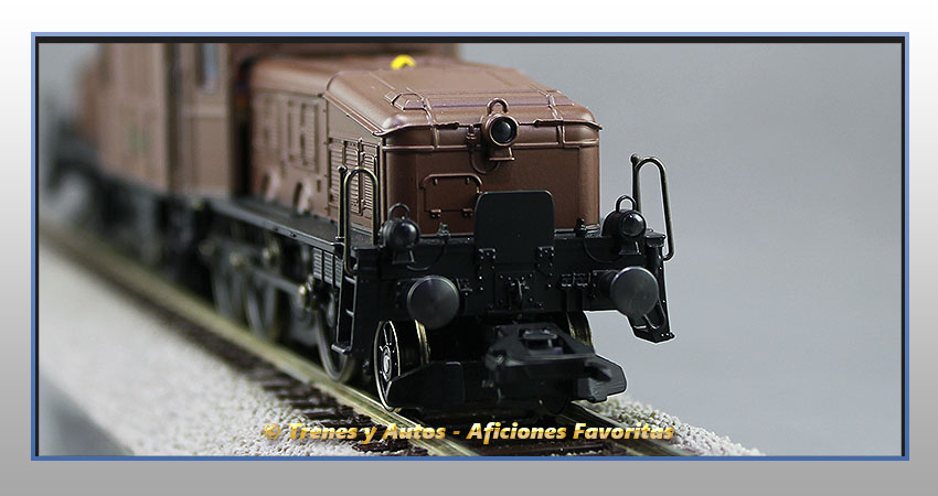 Locomotora eléctrica Ce 6/8 III 14303 - SBB-CFF