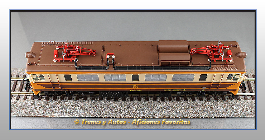 Locomotora eléctrica Serie 269 "Estrella" - Renfe