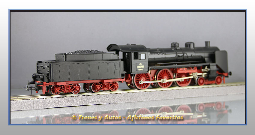 Locomotora vapor con ténder BR-17 - Renfe