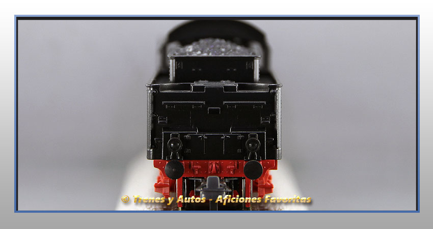 Locomotora vapor con ténder BR-17 - Renfe